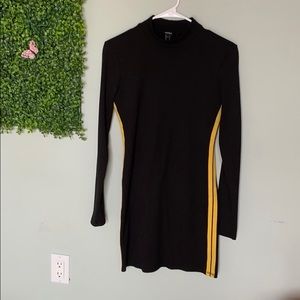 CUTE LONG SLEEVE DRESS 🤍